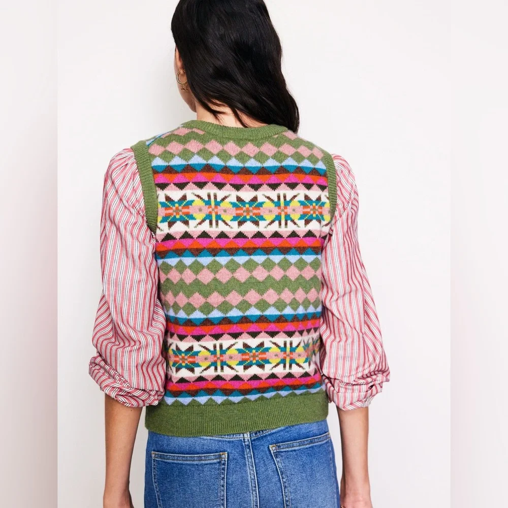 Boden Edie Fair Isle Vest in Green Heritage - Picture 4 of 14
